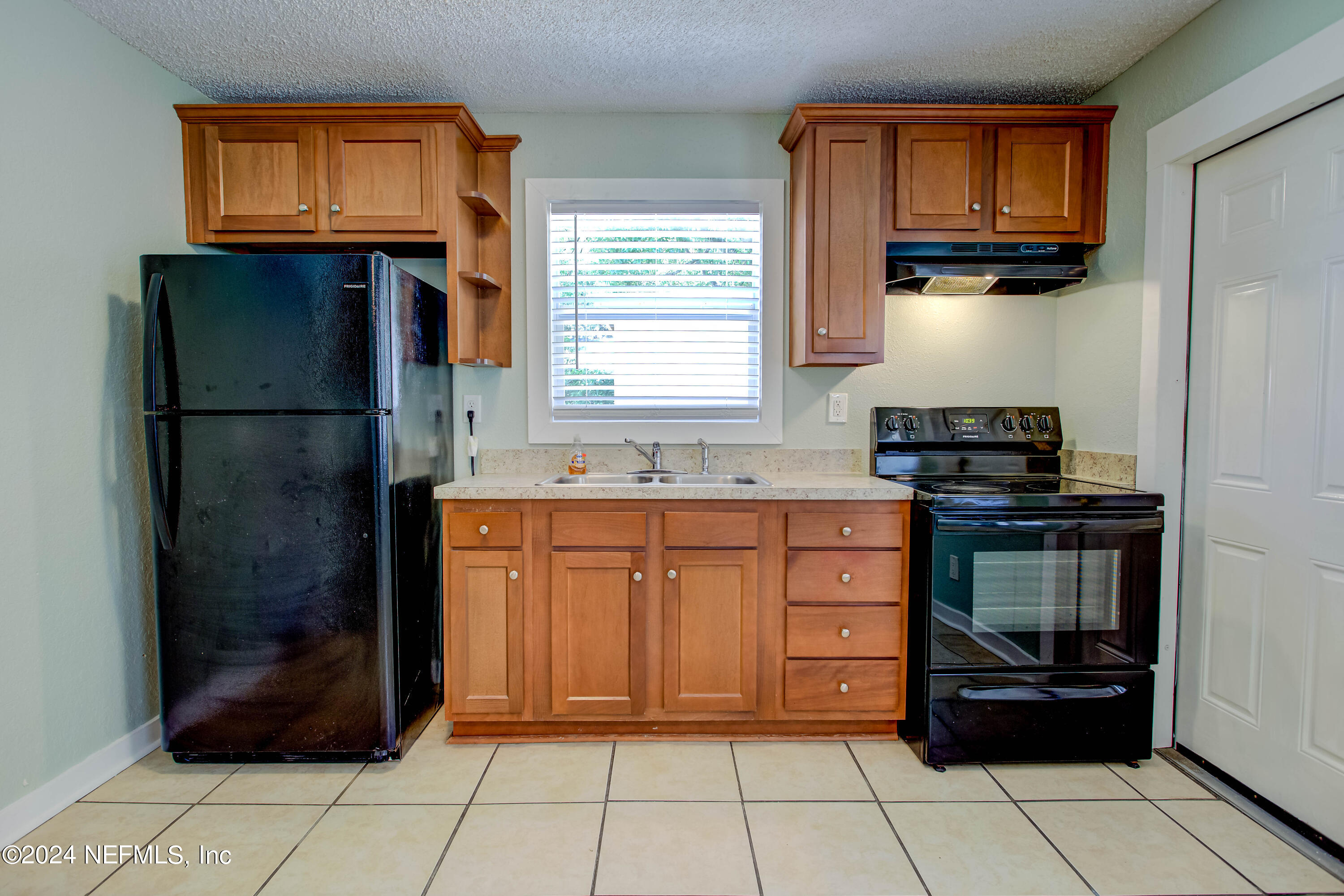 9249 Ridge Boulevard Jacksonville, FL 32208 - Photo 24 of 43 20240713-9249_Ridge_Blvd-16