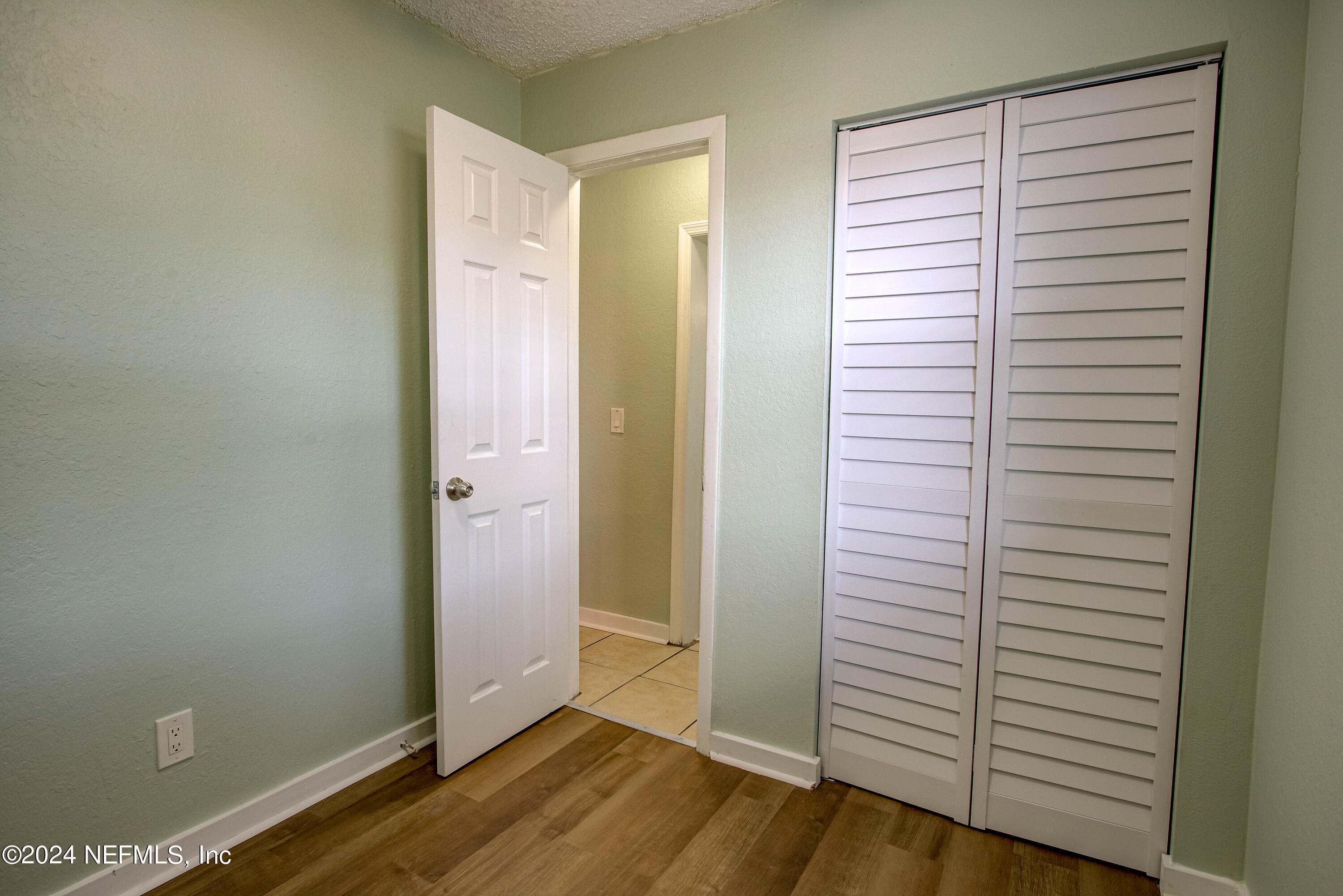 9249 Ridge Boulevard Jacksonville, FL 32208 - Photo 37 of 43 20240713-9249_Ridge_Blvd-28