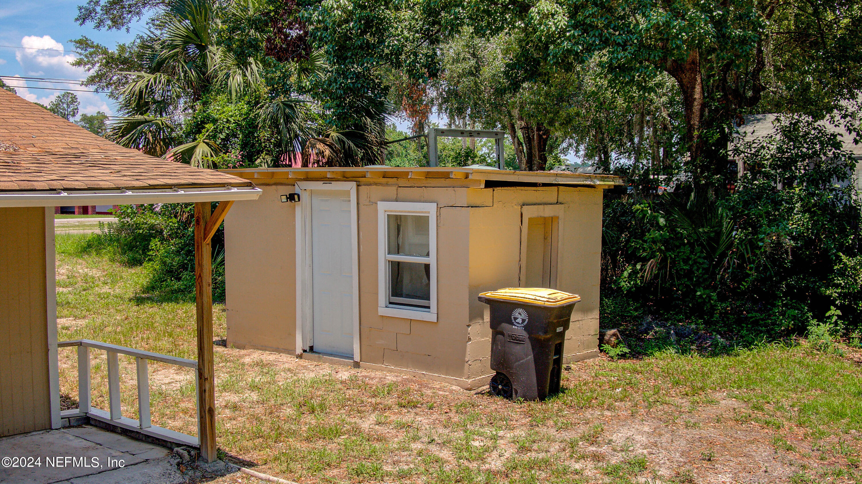 9249 Ridge Boulevard Jacksonville, FL 32208 - Photo 7 of 43 20240713-9249_Ridge_Blvd-40