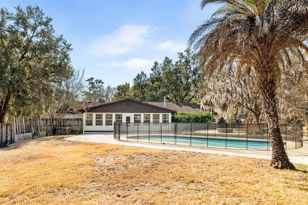 $520,000 | 8604 Northwest 1st Avenue, Gainesville, FL 32607
