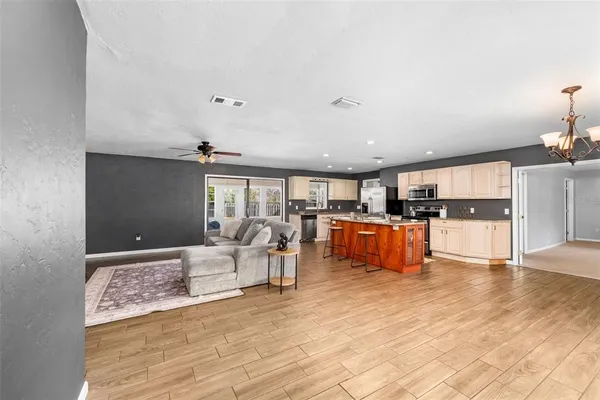 $520,000 | 8604 Northwest 1st Avenue, Gainesville, FL 32607