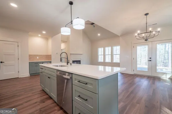 $565,000 | 108 Waterside Drive, Eatonton, GA 31024