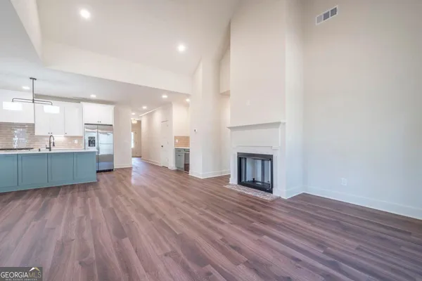 $565,000 | 108 Waterside Drive, Eatonton, GA 31024