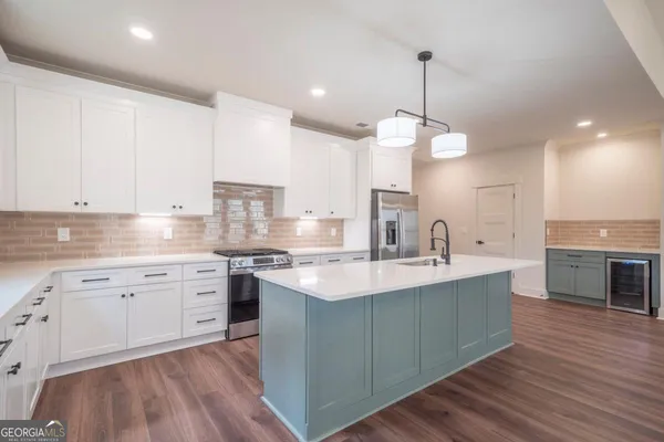 $565,000 | 108 Waterside Drive, Eatonton, GA 31024