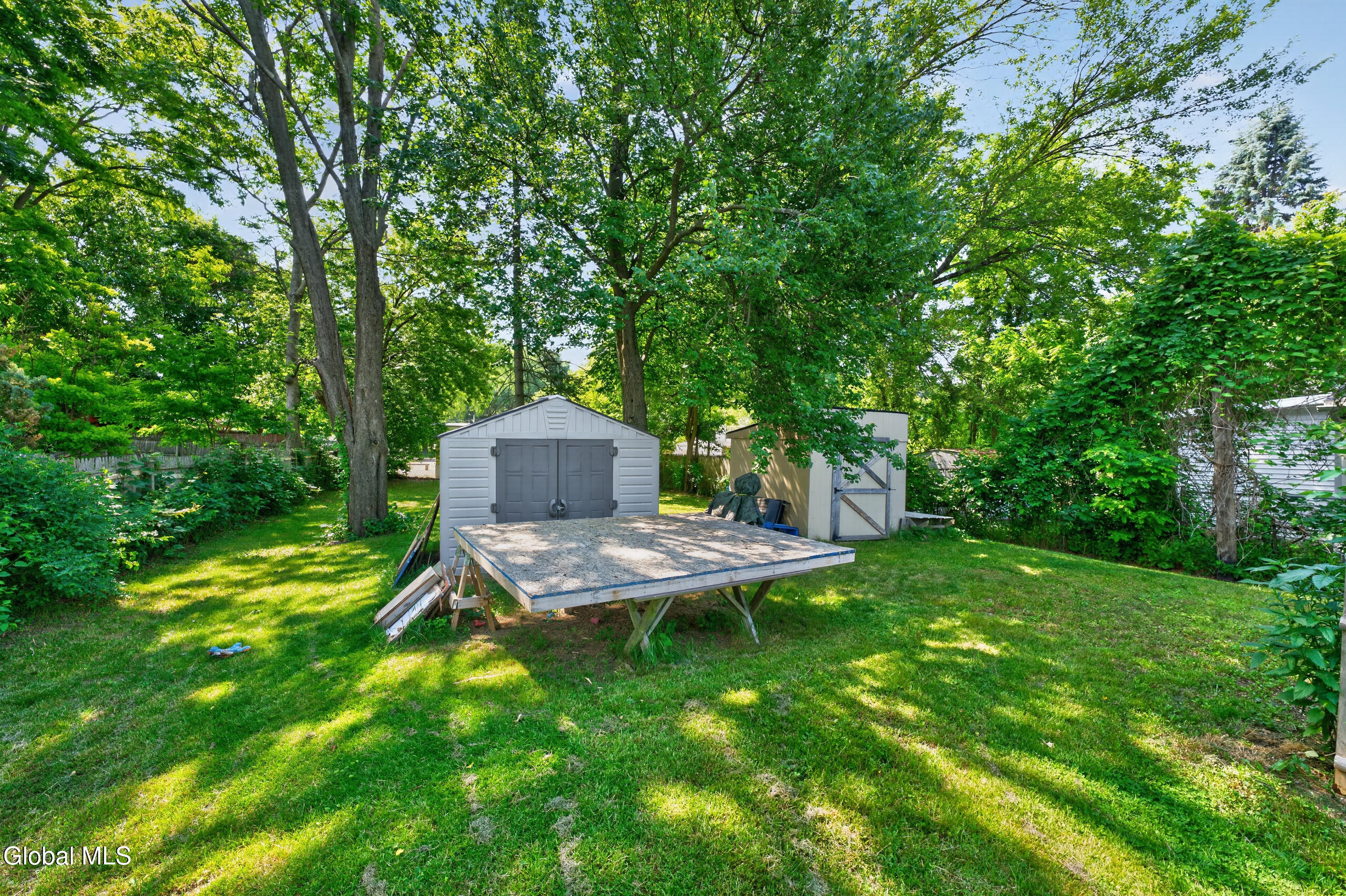 15 Vly Road Colonie, NY 12205 - Photo 20 of 23 yard 3