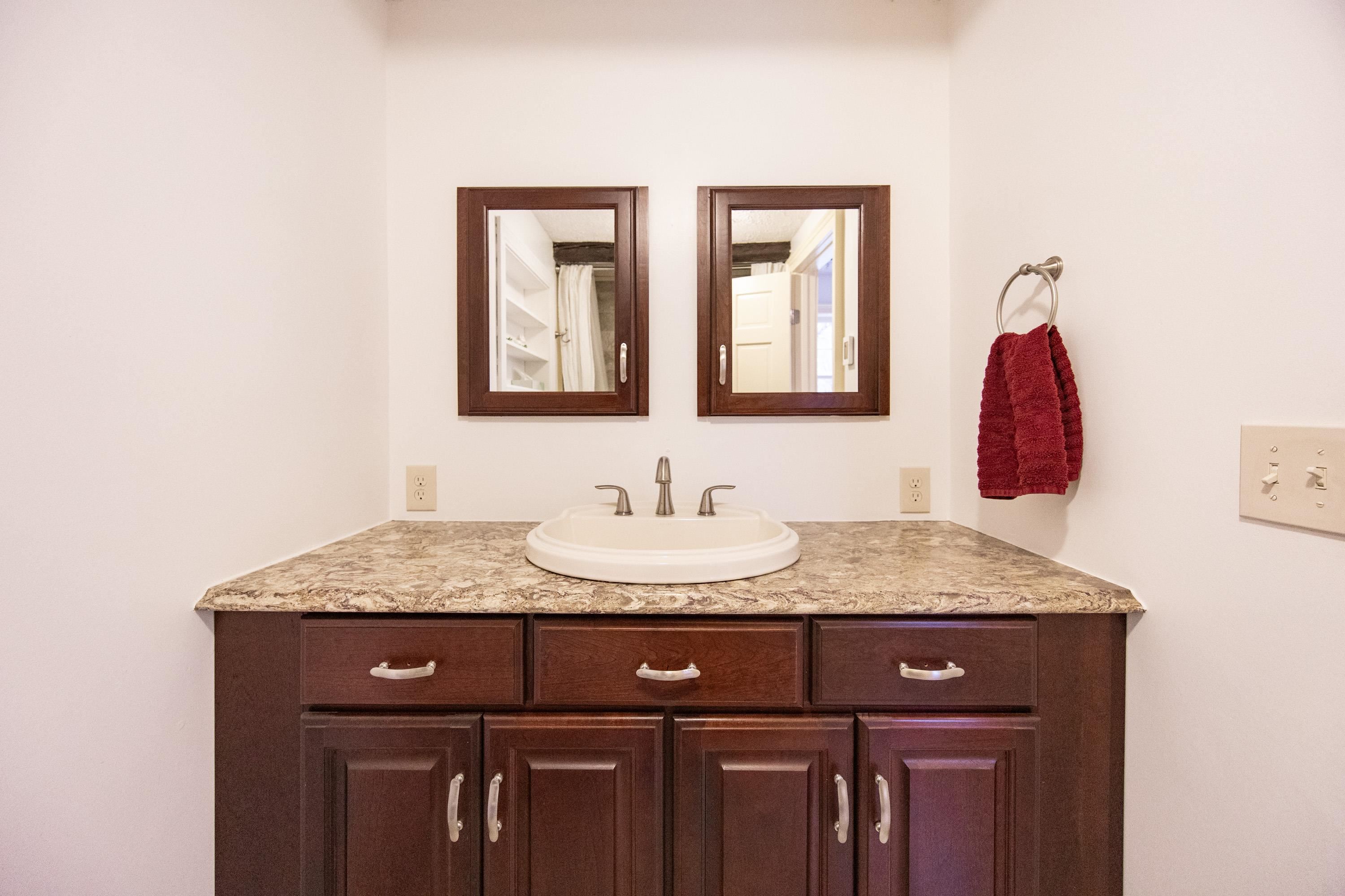 433 Royalston Road Fitzwilliam, NH 03447 - Photo 23 of 57