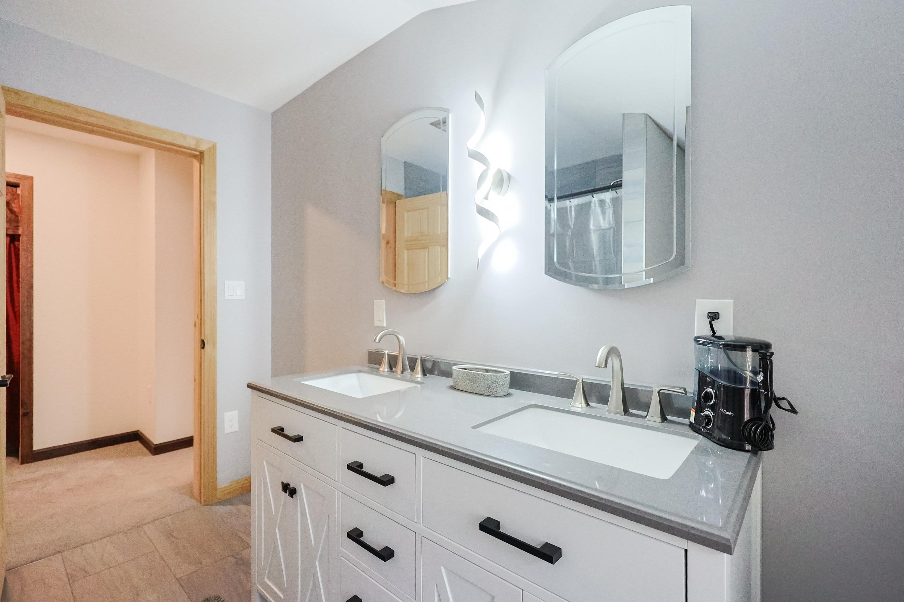 433 Royalston Road Fitzwilliam, NH 03447 - Photo 37 of 57