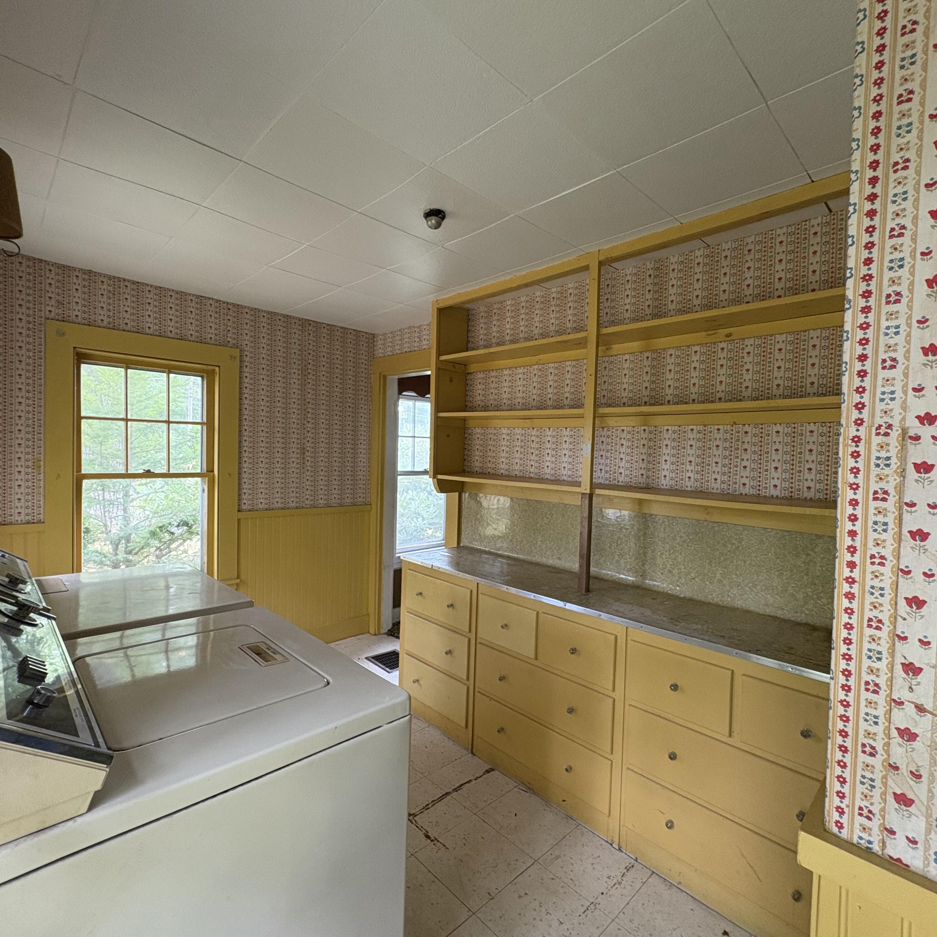 1077 Chadbourne Road Standish, ME 04084 - Photo 11 of 14 Laundry