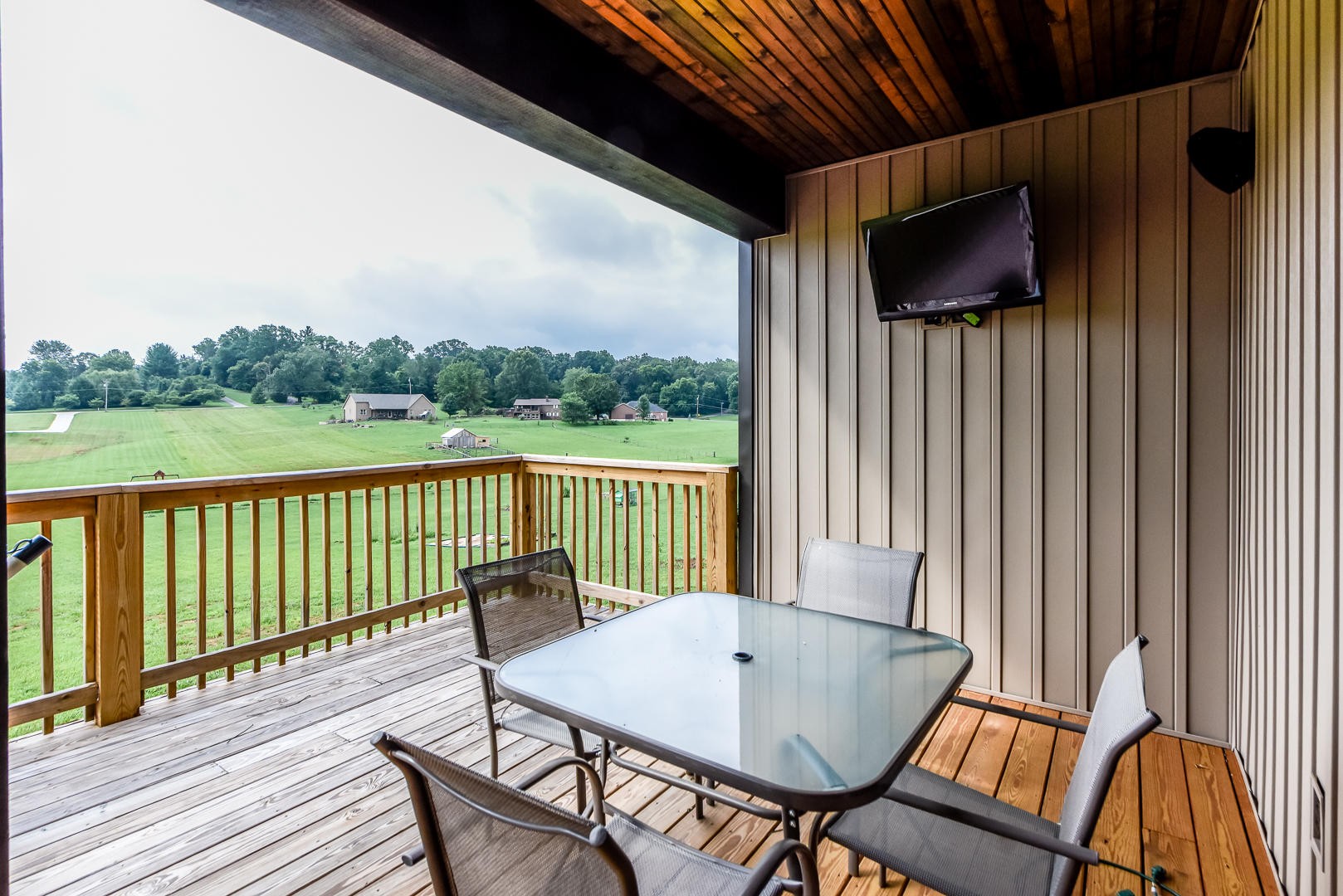 3034 Devault Road Louisville, TN 37777 - Photo 32 of 40 Gallery Image 32