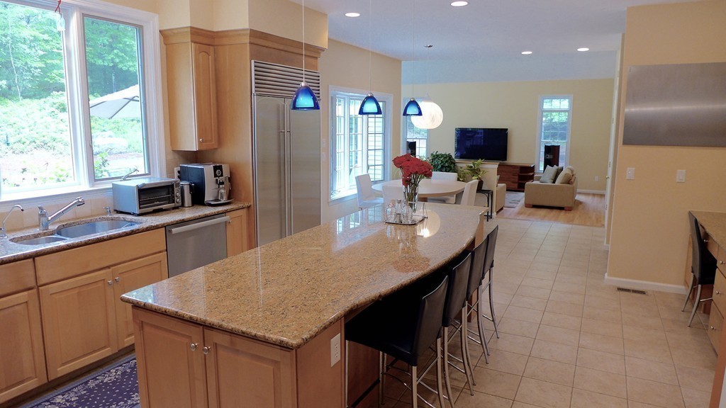 15 Black Elk Road Sharon, MA 02067 - Photo 9 of 26 Gallery Image 9
