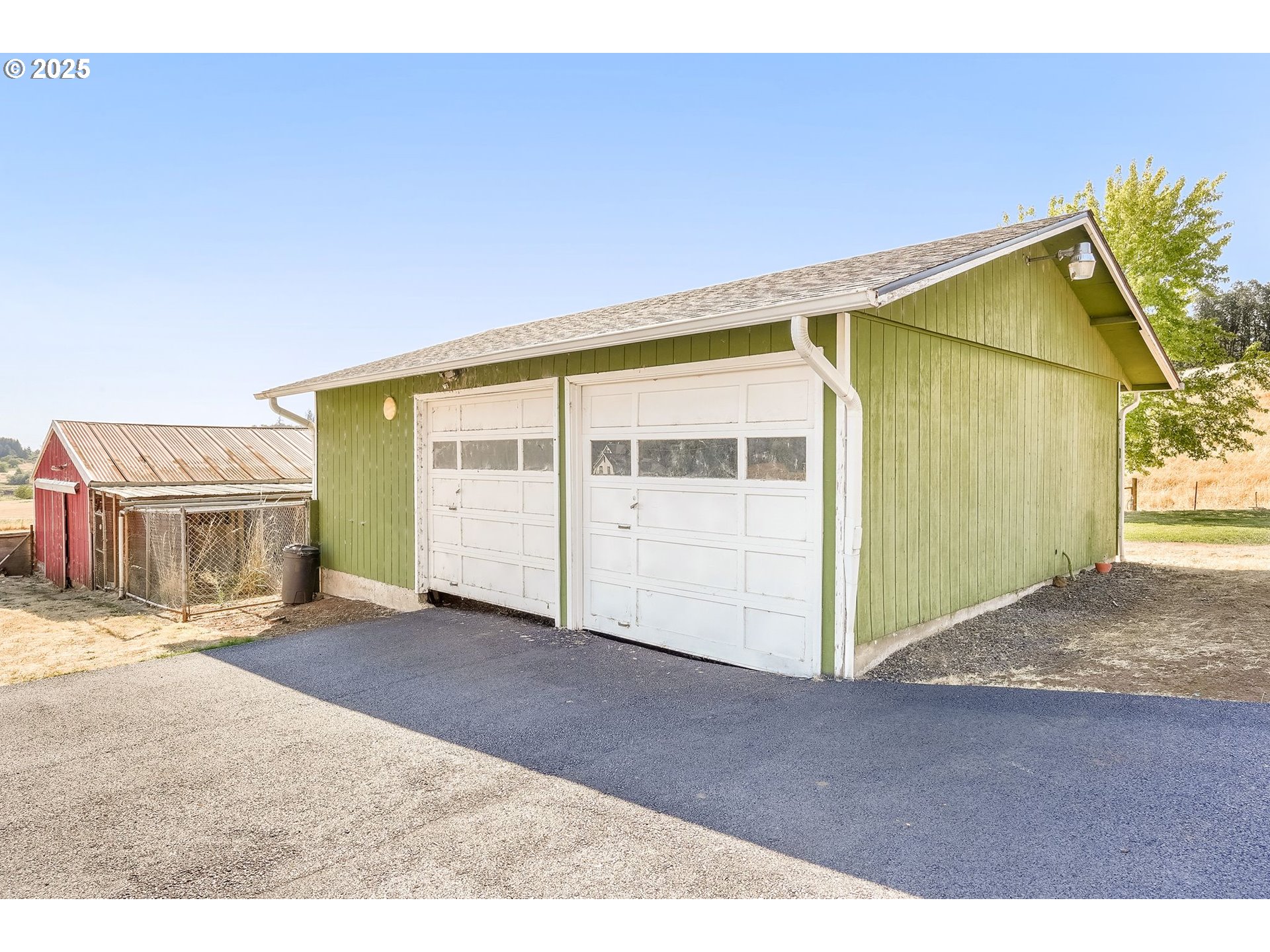 3744 Ridgeway Drive Southeast Turner, OR 97392 - Photo 25 of 48 Garage