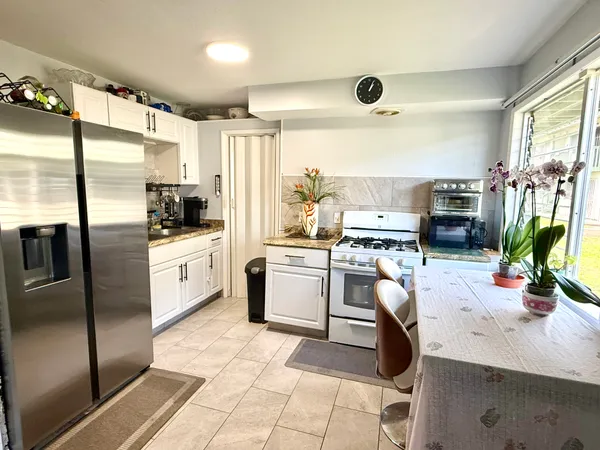 $209,000 | 485 Waianuenue Avenue, Unit 142, Hilo, HI 96720