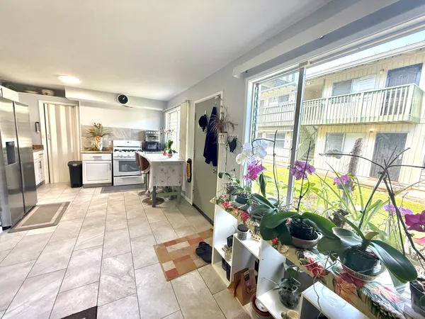 $209,000 | 485 Waianuenue Avenue, Unit 142, Hilo, HI 96720