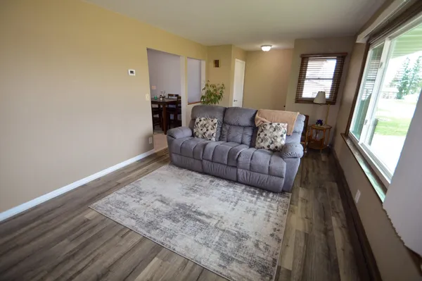 $219,900 | 517 High Street, Highland, WI 53543