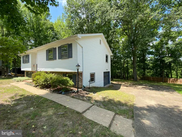 $2,645 | 12202 McClain Street, Fredericksburg, VA 22407