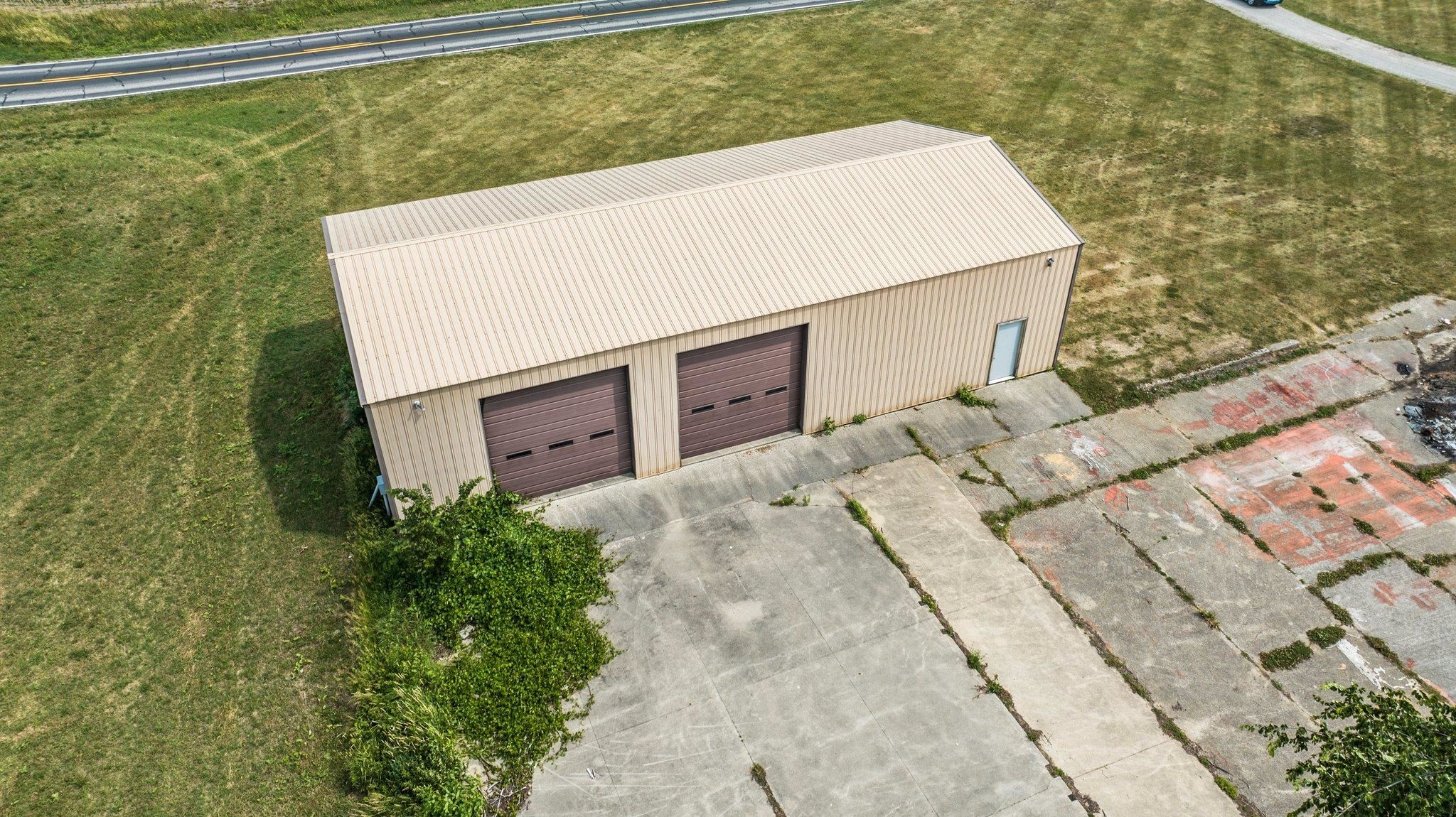 6973 North Ray Road Fremont, IN 46737 - Photo 7 of 35