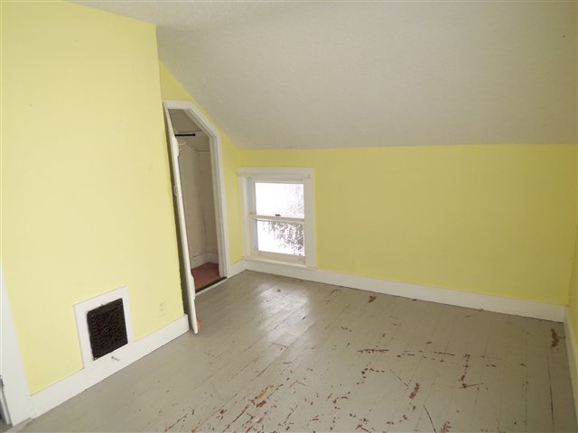 705 West 4th Street Delavan, IL 61734 - Photo 6 of 8 Gallery Image 6