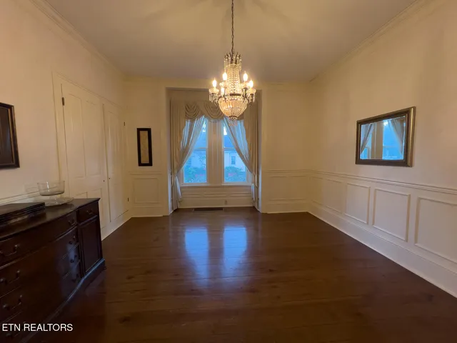 $529,000 | 503 Mayes Avenue, Sweetwater, TN 37874