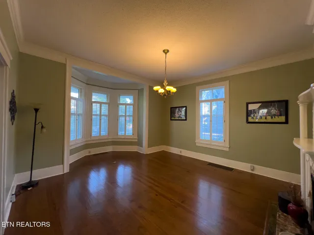 $529,000 | 503 Mayes Avenue, Sweetwater, TN 37874