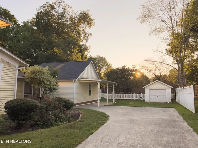 $529,000 | 503 Mayes Avenue, Sweetwater, TN 37874