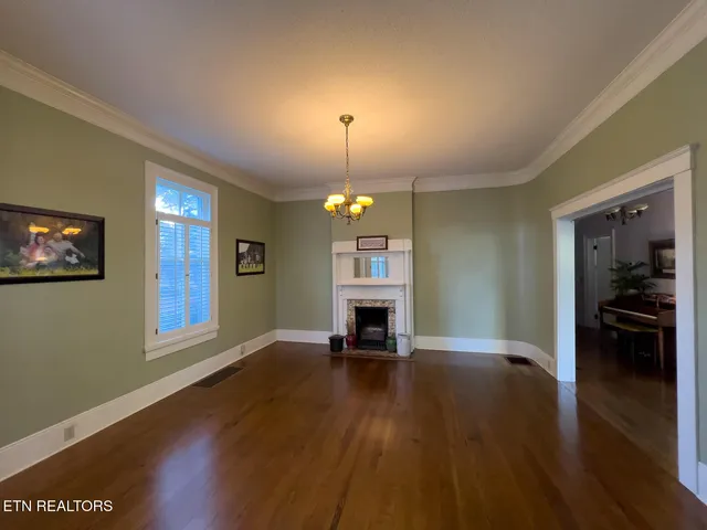 $529,000 | 503 Mayes Avenue, Sweetwater, TN 37874