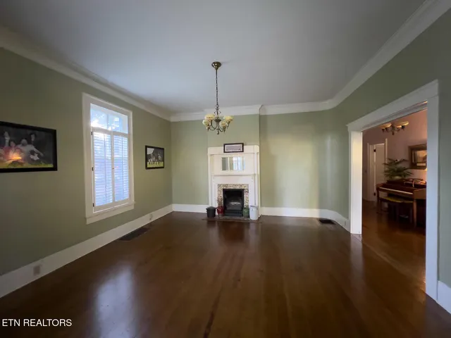 $529,000 | 503 Mayes Avenue, Sweetwater, TN 37874