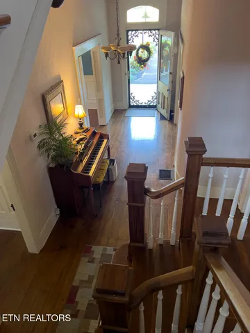 $529,000 | 503 Mayes Avenue, Sweetwater, TN 37874