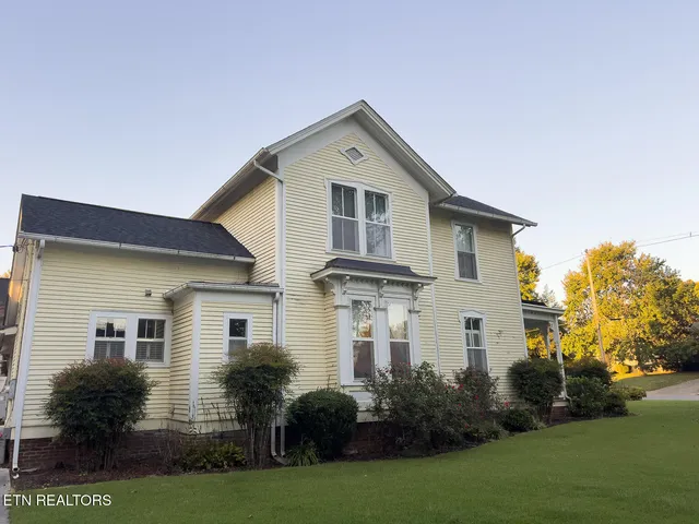 $529,000 | 503 Mayes Avenue, Sweetwater, TN 37874