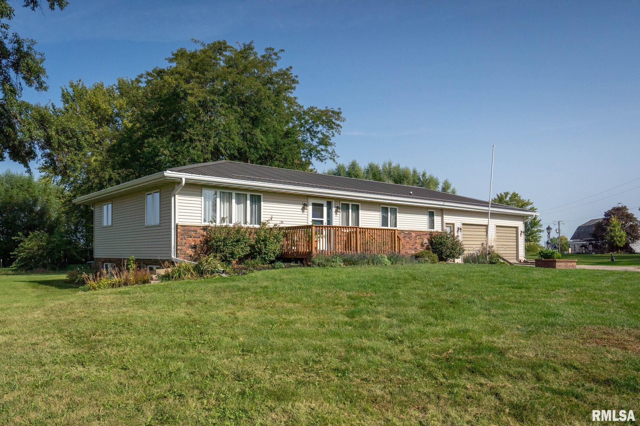 29517 Seyller Road Prophetstown, IL 61277 - Photo 2 of 46