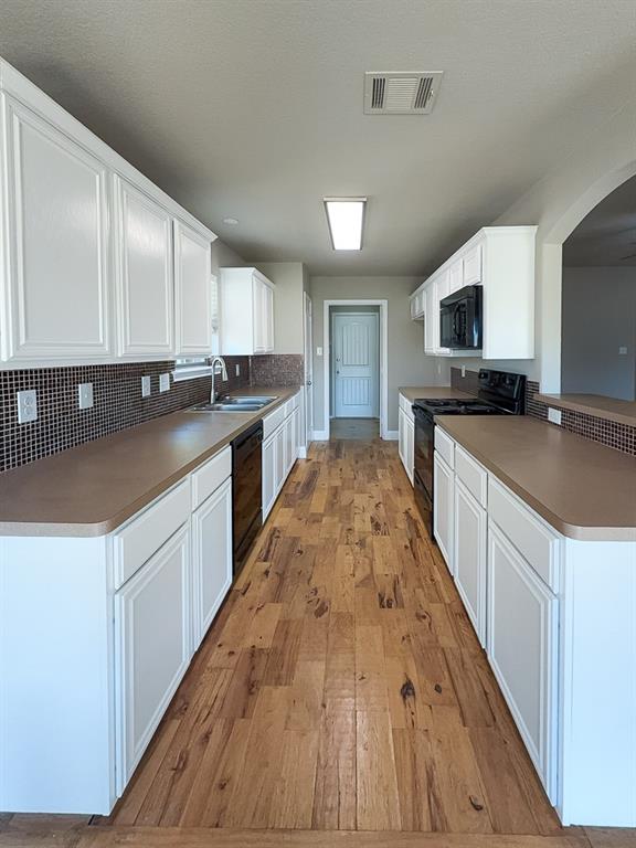 10929 Hawks Landing Road Fort Worth, TX 76052 - Photo 5 of 14