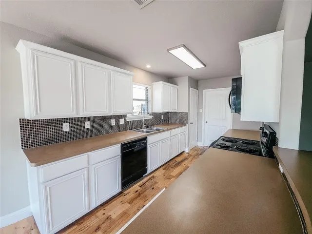 $1,900 | 10929 Hawks Landing Road, Fort Worth, TX 76052