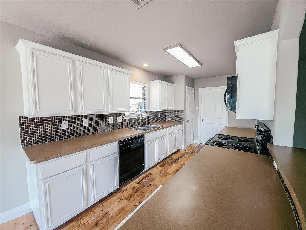 10929 Hawks Landing Road Fort Worth, TX 76052 - Photo 7 of 14