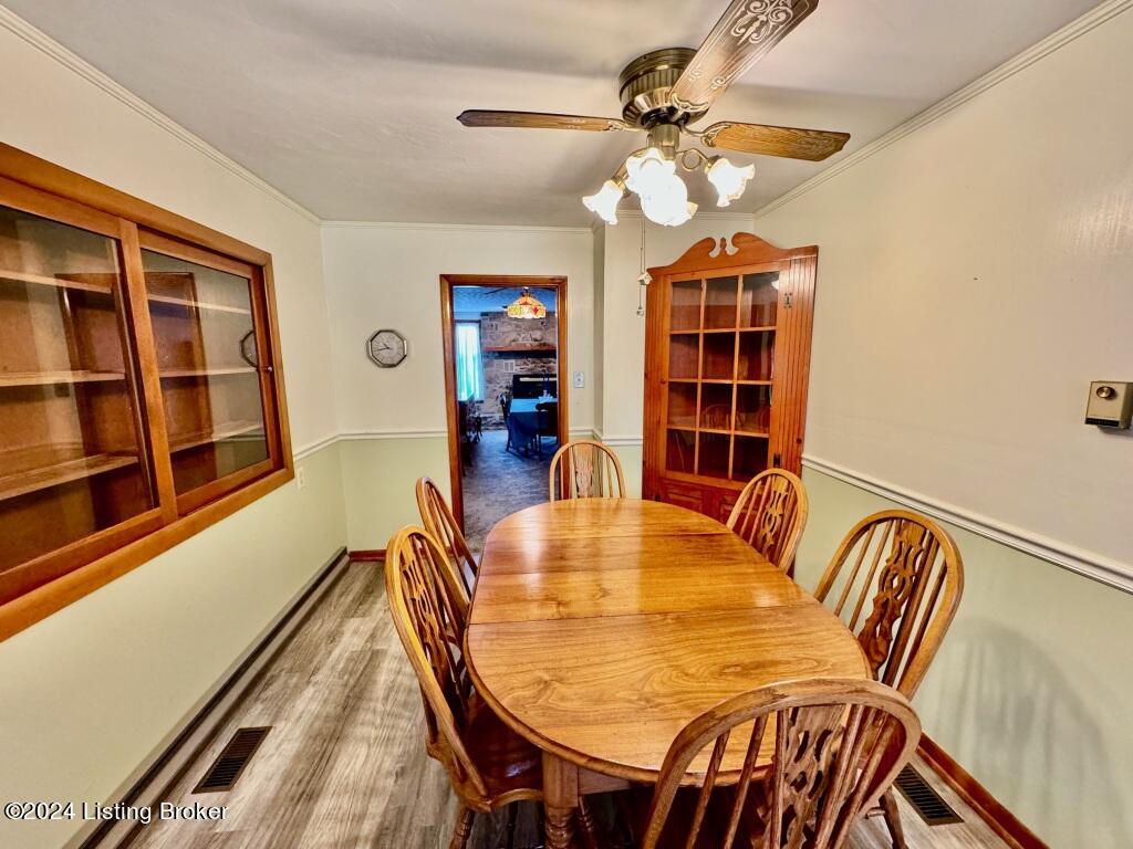 265 Midway Lane Springfield, KY 40069 - Photo 6 of 26 008_IMG_9586