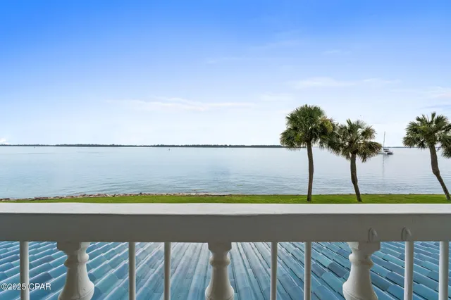$249,900 | 100 Cherry Street, Unit 202, Panama City, FL 32401