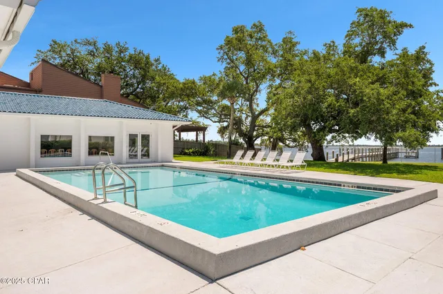 $249,900 | 100 Cherry Street, Unit 202, Panama City, FL 32401