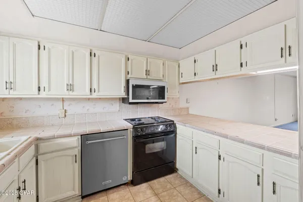 $229,900 | 100 Cherry Street, Unit 202, Panama City, FL 32401