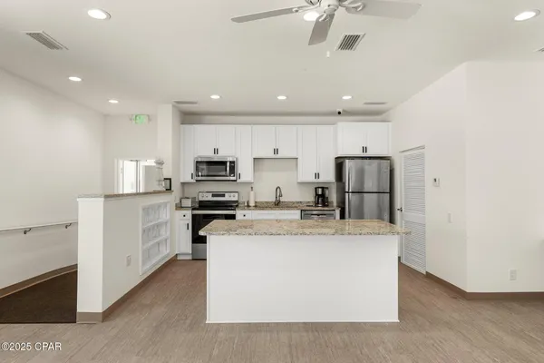$229,900 | 100 Cherry Street, Unit 202, Panama City, FL 32401