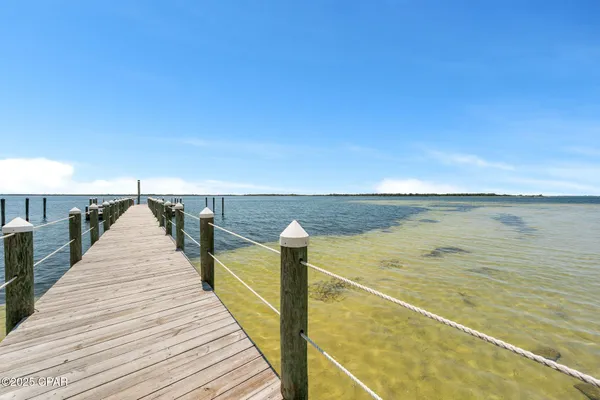 $229,900 | 100 Cherry Street, Unit 202, Panama City, FL 32401