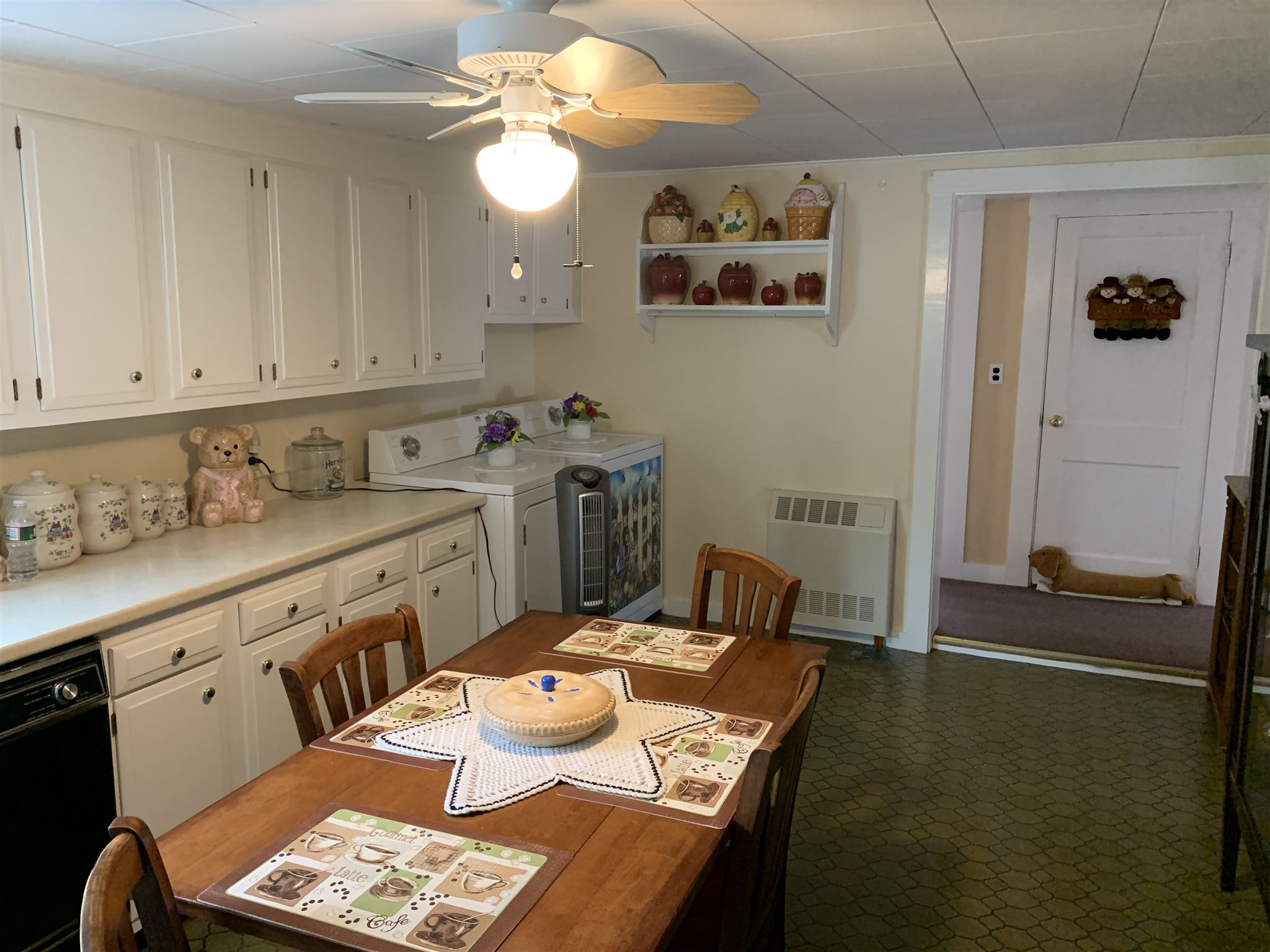 141 Main Street Colebrook, NH 03576 - Photo 3 of 40