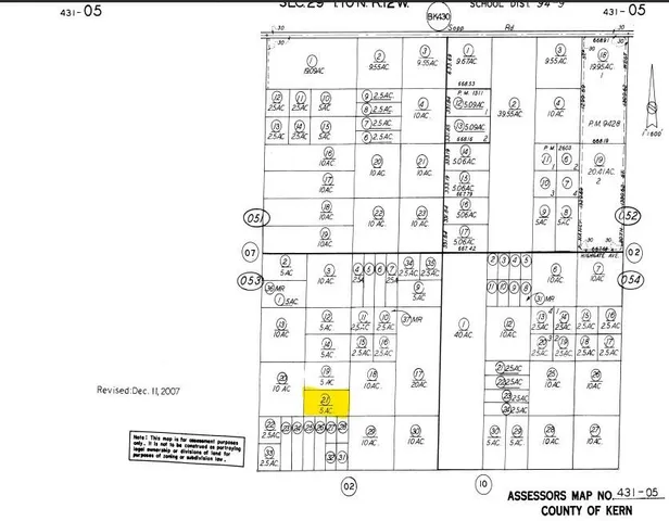 a picture of a wall with a building