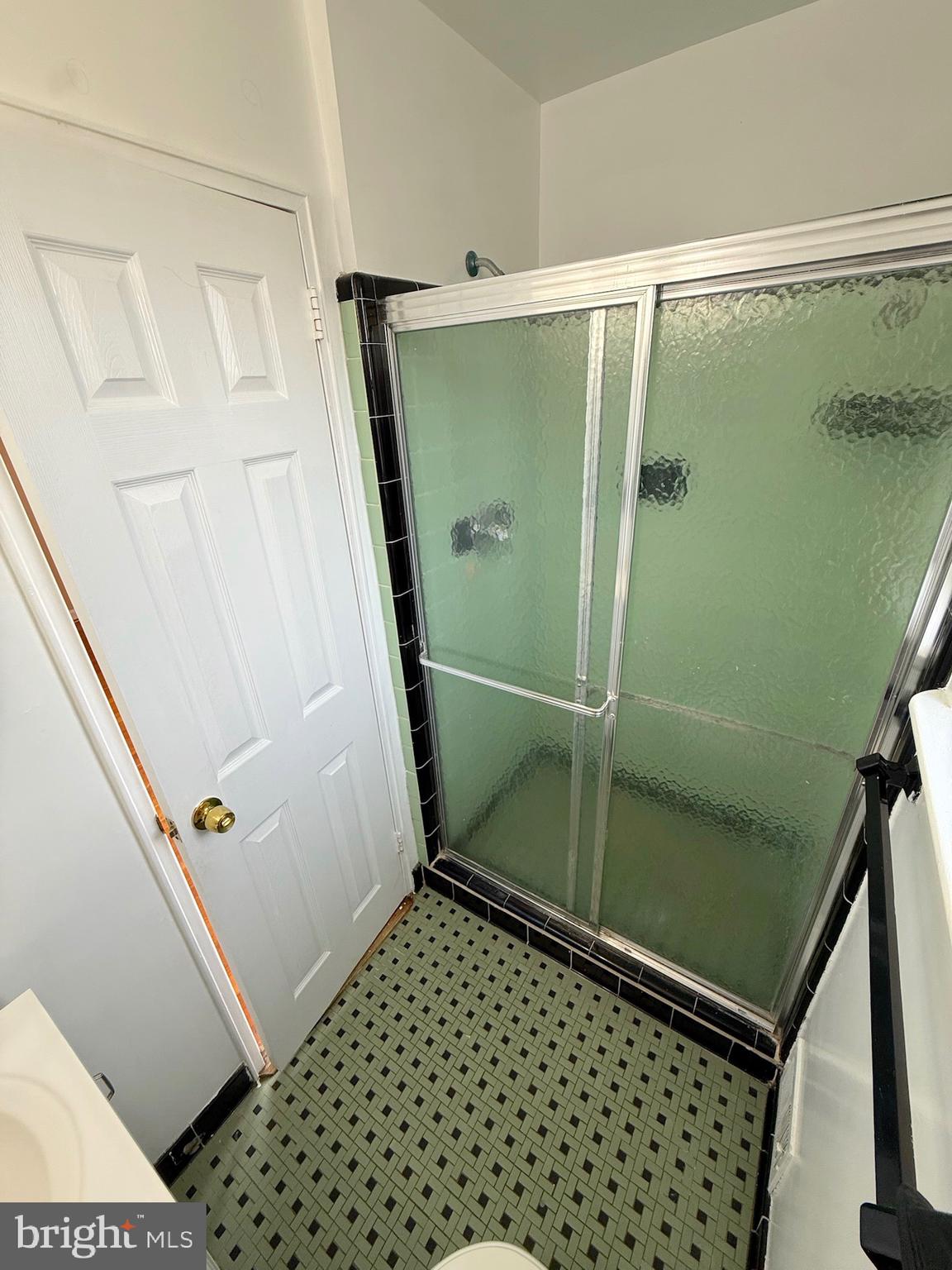7104 Adelphi Road Hyattsville, MD 20782 - Photo 15 of 35