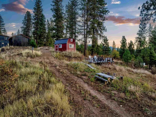 $279,000 | 15 Killdeer Ct Garden Valley, Garden Valley, ID 83622