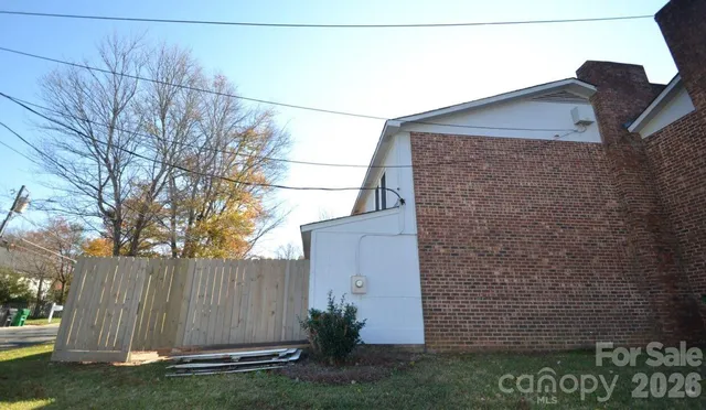 $230,000 | 1422 Delane Avenue, Unit 5, Charlotte, NC 28211