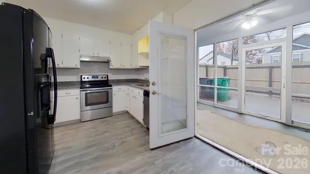 $230,000 | 1422 Delane Avenue, Unit 5, Charlotte, NC 28211