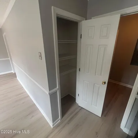 $1,350 | 2355 Vineyard Drive, Unit F8, Winterville, NC 28590