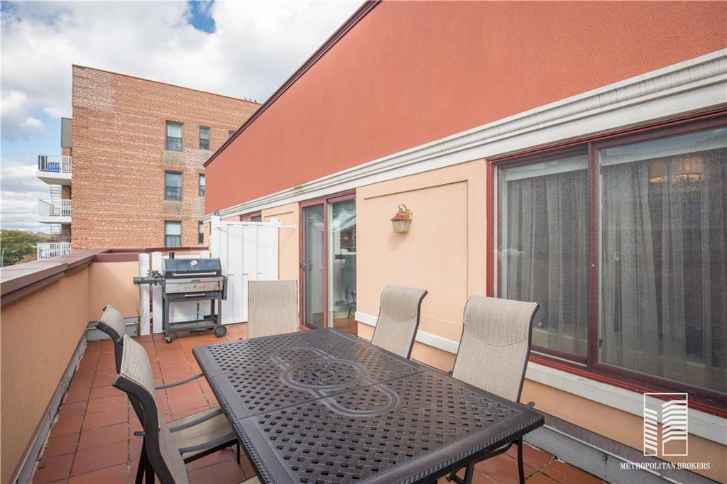 3165 Emmons Avenue, Unit PH3N Brooklyn, NY 11235 - Photo 16 of 23 Gallery Image 16