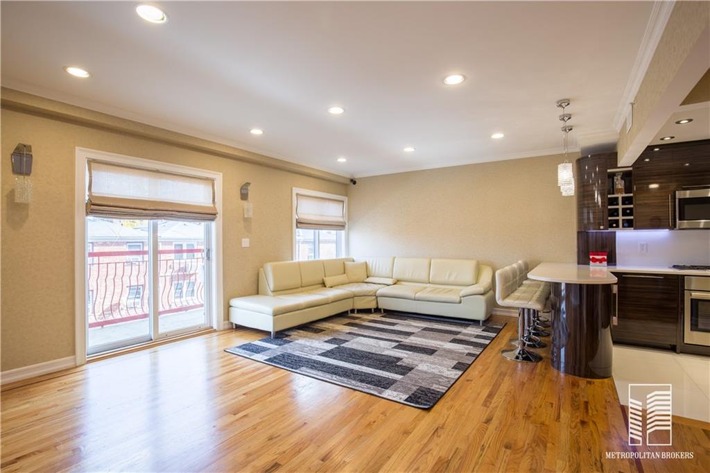3165 Emmons Avenue, Unit PH3N Brooklyn, NY 11235 - Photo 4 of 23 Gallery Image 4