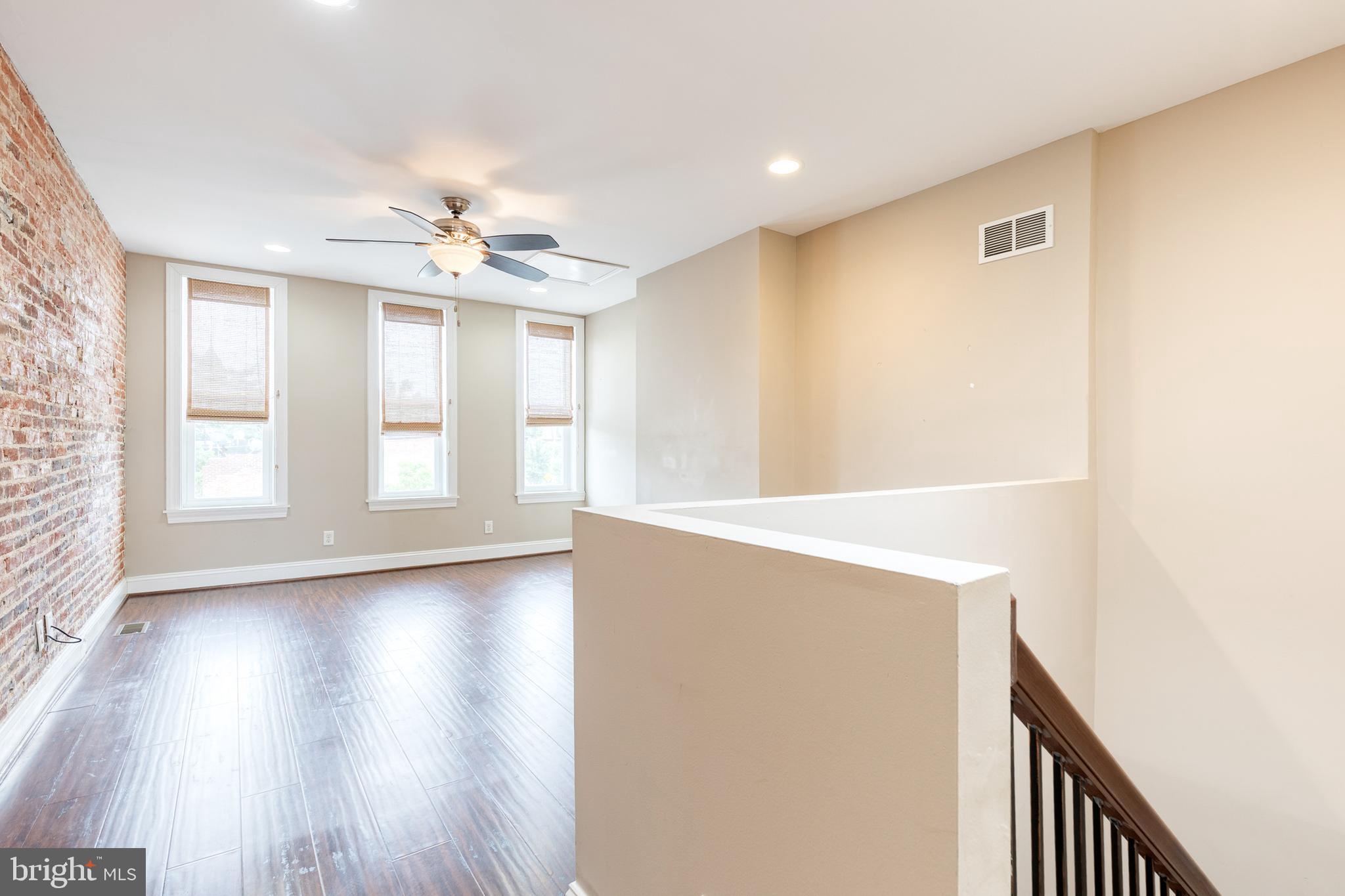 2049 Division Street Baltimore, MD 21217 - Photo 19 of 38