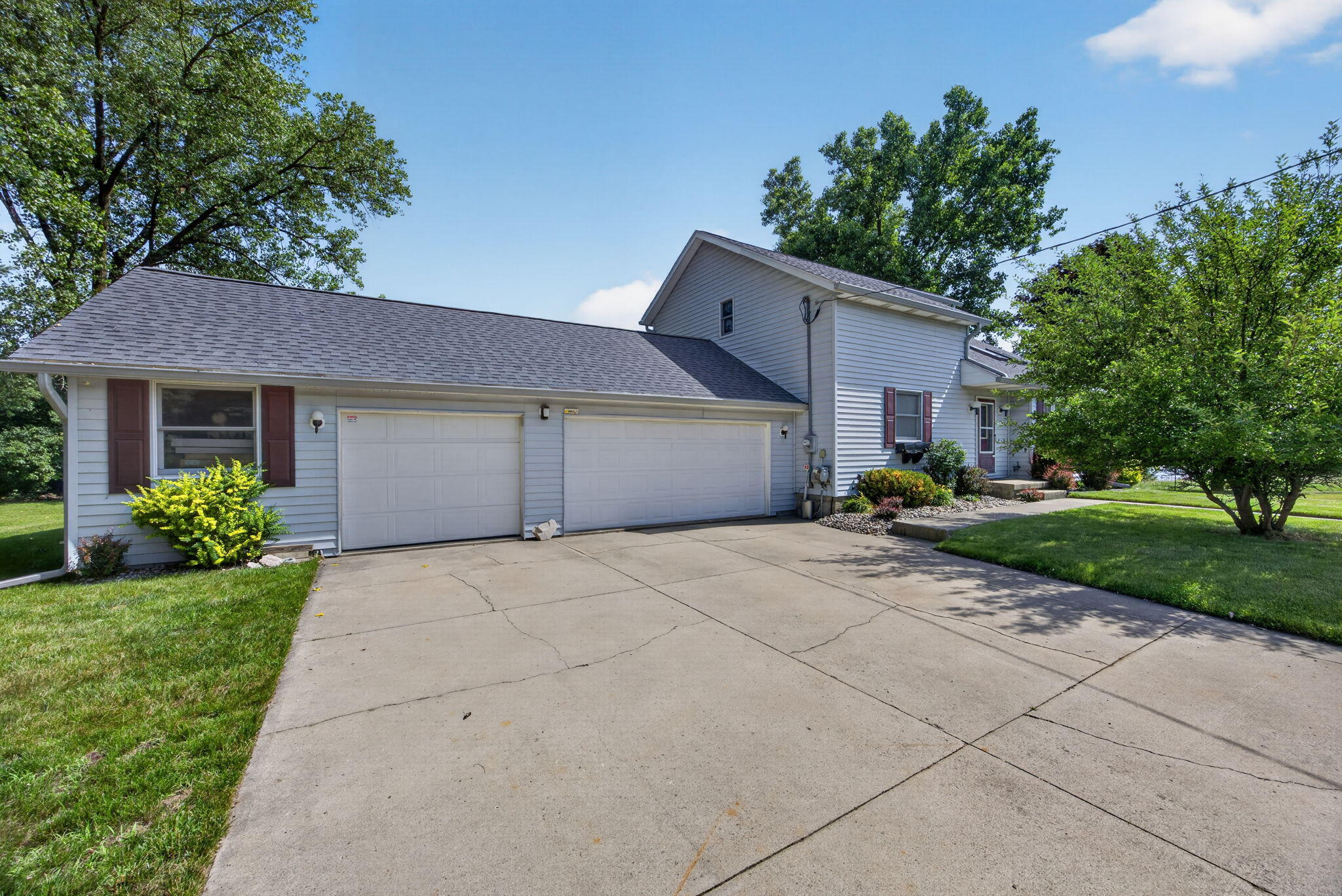 11520 North Lookout Ridge Canadian Lakes, MI 49346 - Photo 3 of 45 4-web-or-mls-3Y2A6141