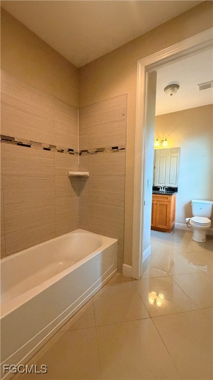 4310 4th Street Southwest Lehigh Acres, FL 33976 - Photo 20 of 27 a bathroom with a tub and shower